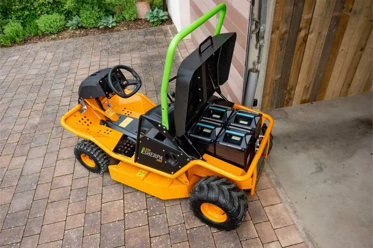 AS 920 E-Sherpa 2WD Ride On Mower - Image 4